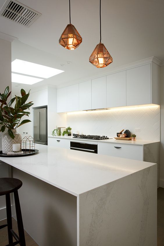 Designing An All-White Kitchen That Feels Homey | Balnei & Colina
